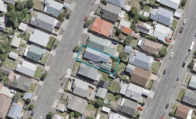 8 Collins Street, Petone, Lower Hutt - Carousel 1