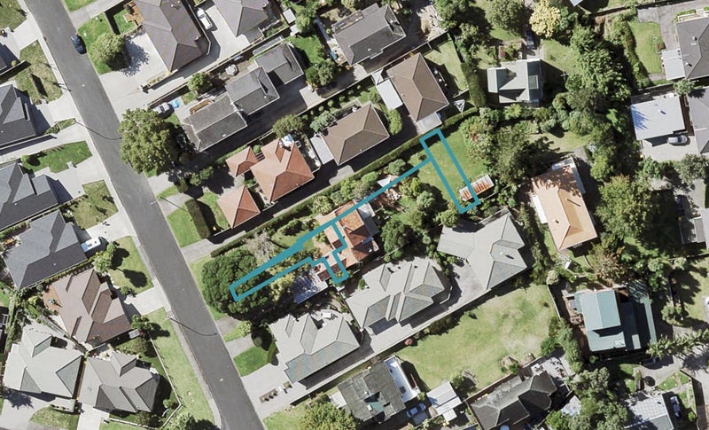 8/19 Drake Street, Howick, Auckland - Carousel 1
