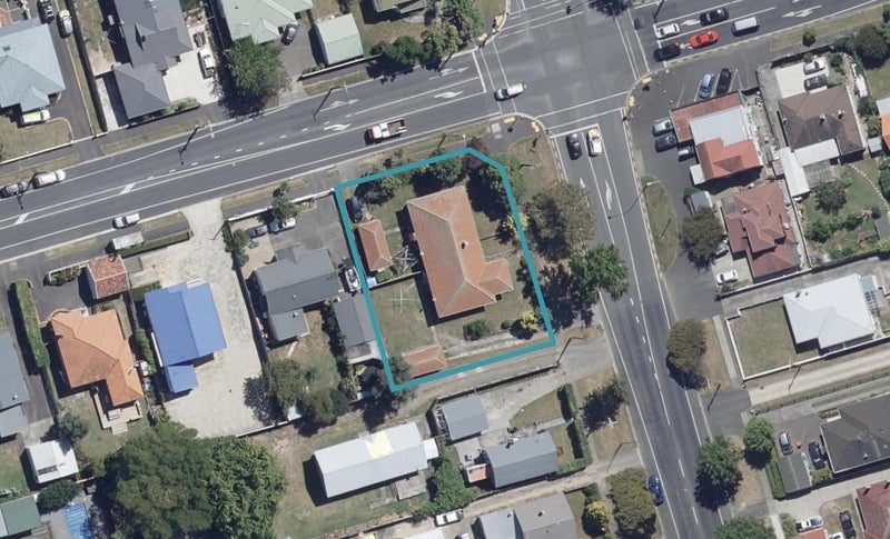 75 Galloway Street, Hamilton East, Hamilton - Carousel 1