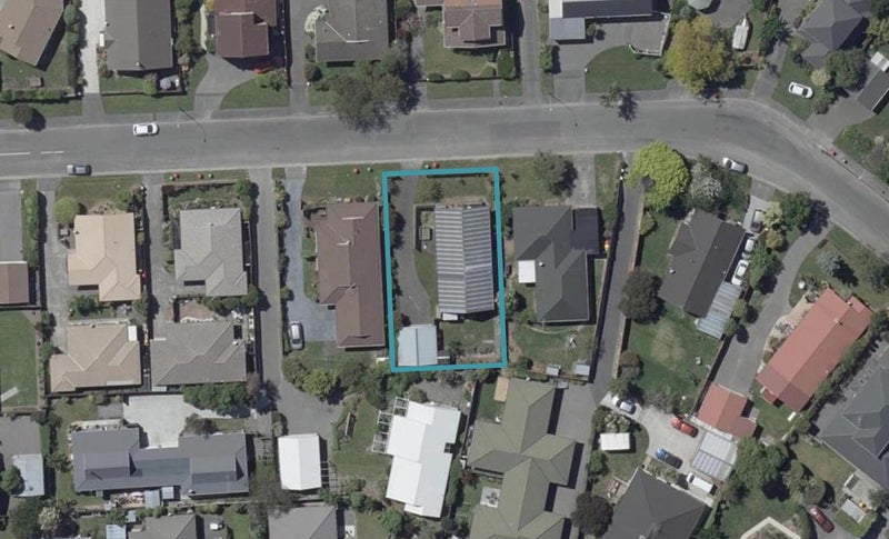43 Laing Crescent, Heathcote Valley, Christchurch - Carousel 1