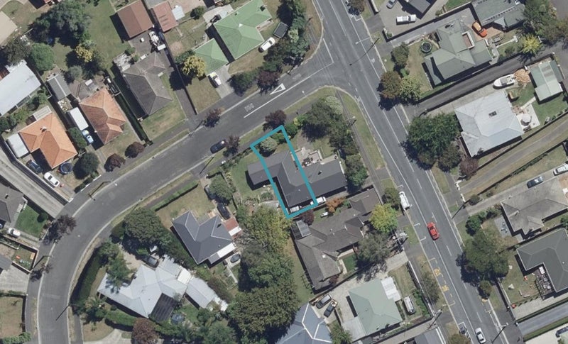 2/30 Portal Crescent, Beerescourt, Hamilton - Carousel 1