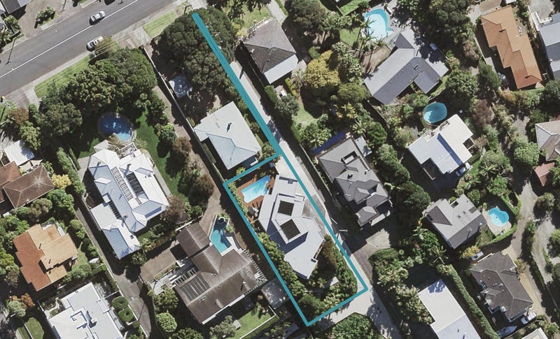 37 Maritime Terrace, Birkenhead, Auckland - Carousel 1