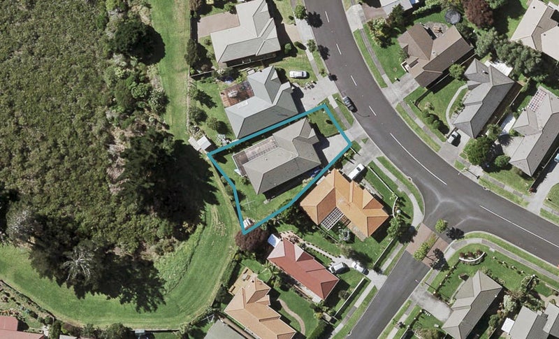 163 Burswood Drive, Burswood, Auckland - Carousel 1