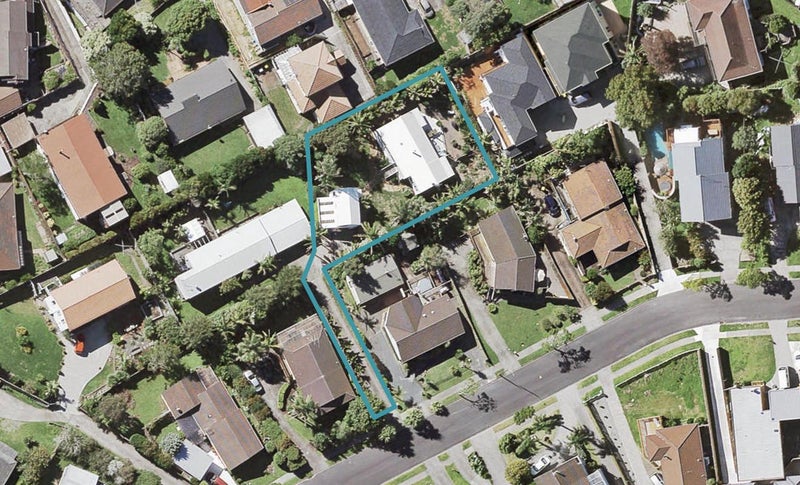 46 Jandell Crescent, Bucklands Beach, Auckland - Carousel 1