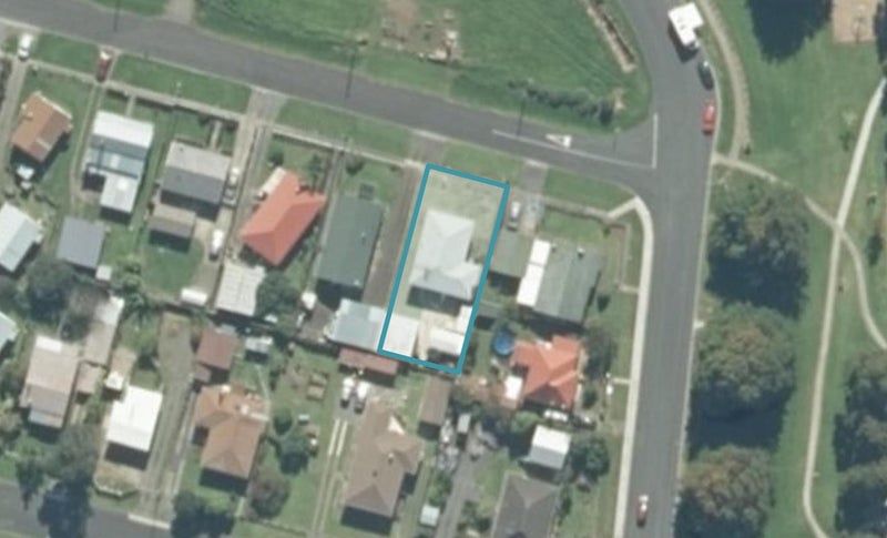 2 Dearle Street, Paeroa, Paeroa - Carousel 1