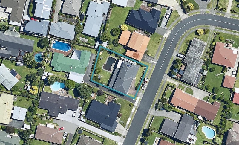 25 Ridge Street, Otumoetai, Tauranga - Carousel 1