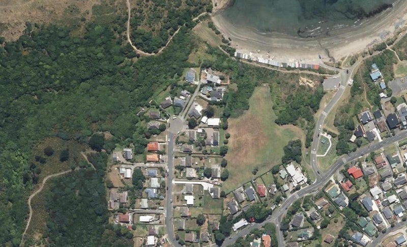 96 Tireti Road, Titahi Bay, Porirua - Carousel 1