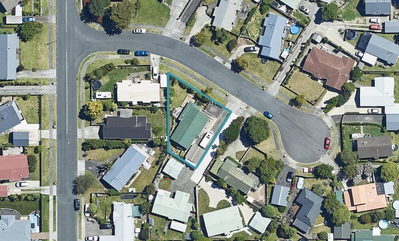 4 Emery Place, Papamoa Beach, Papamoa - Carousel 1