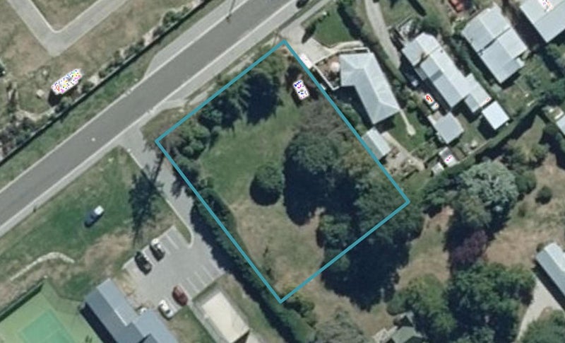196 Upton Street, Wānaka - Carousel 1