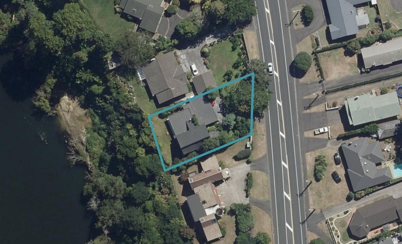 915 River Road, Queenwood, Hamilton - Carousel 1