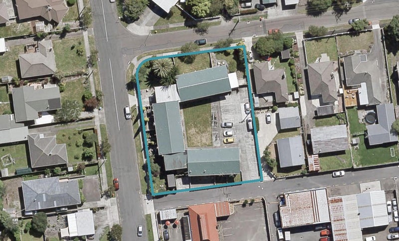9/6 Keys Street, Elderslea, Upper Hutt - Carousel 1