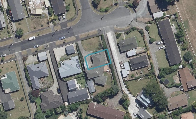 2/22 Ngaere Avenue, Chartwell, Hamilton - Carousel 1
