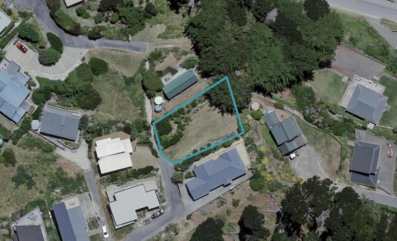 62 Balfour Crescent, Castlepoint - Carousel 1