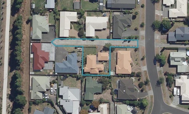 18 Hastings Place, Hamilton Lake, Hamilton - Carousel 1