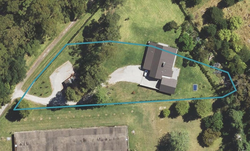 56 Hillview Terrace, Mangapapa, Gisborne - Carousel 1