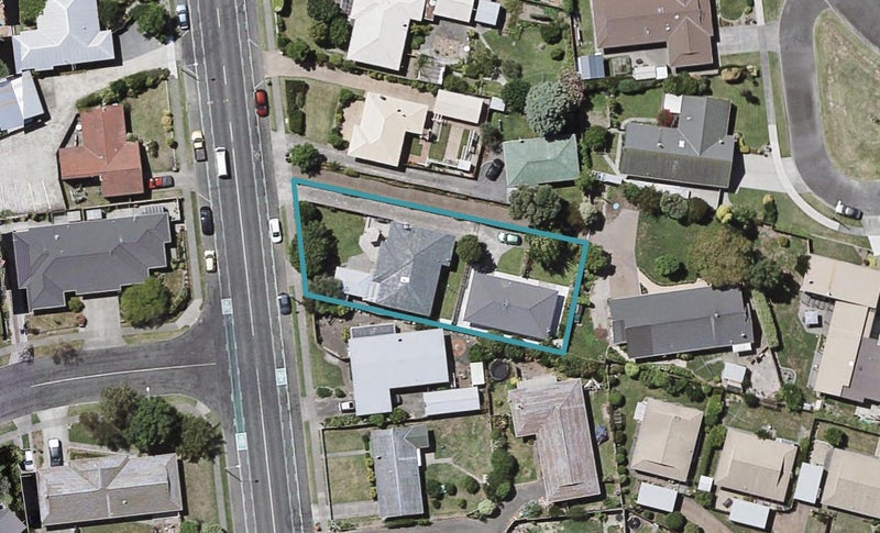 42 Guppy Road, Greenmeadows, Napier - Carousel 1