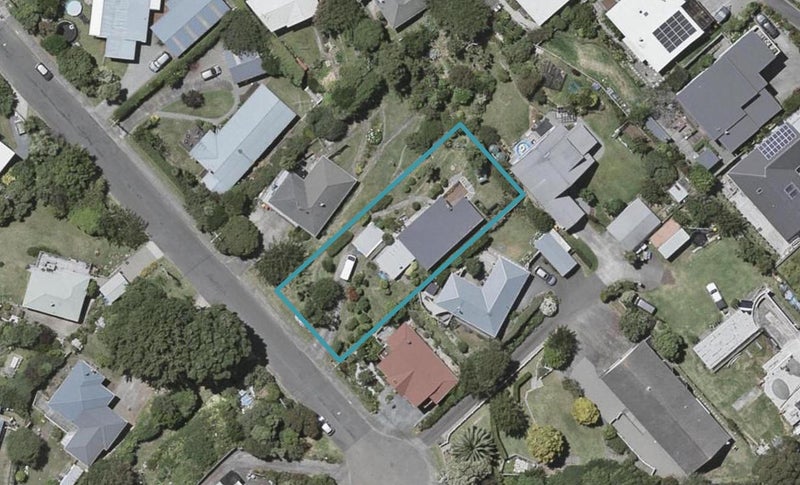 7 William Avenue, Raumati South, Paraparaumu - Carousel 1