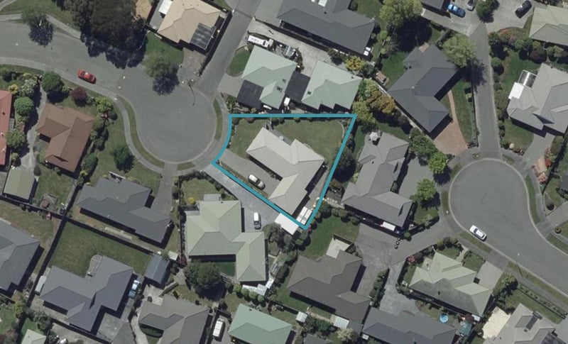 32 Peebles Drive, Hei Hei, Christchurch - Carousel 1