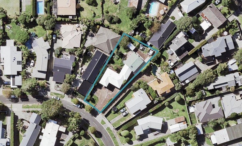 16A Pembroke Crescent, Glendowie, Auckland - Carousel 1
