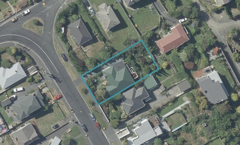 70 Earls Road, Saint Clair, Dunedin - Carousel 1