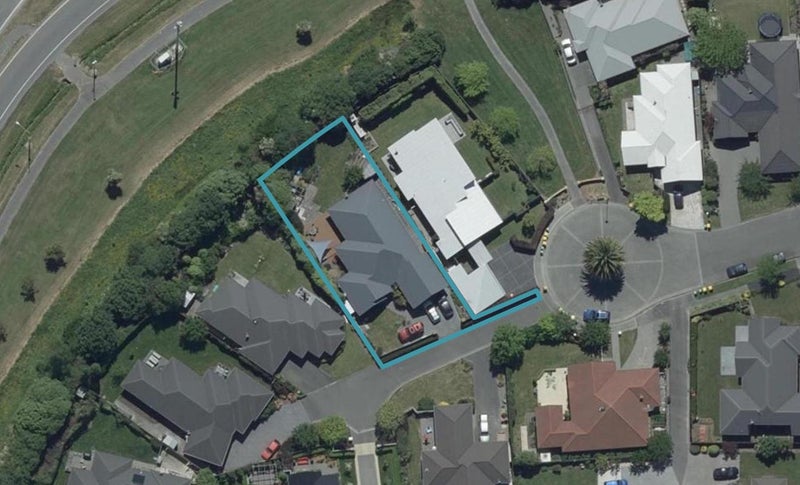 5 Havana Gardens, Shirley, Christchurch - Carousel 1