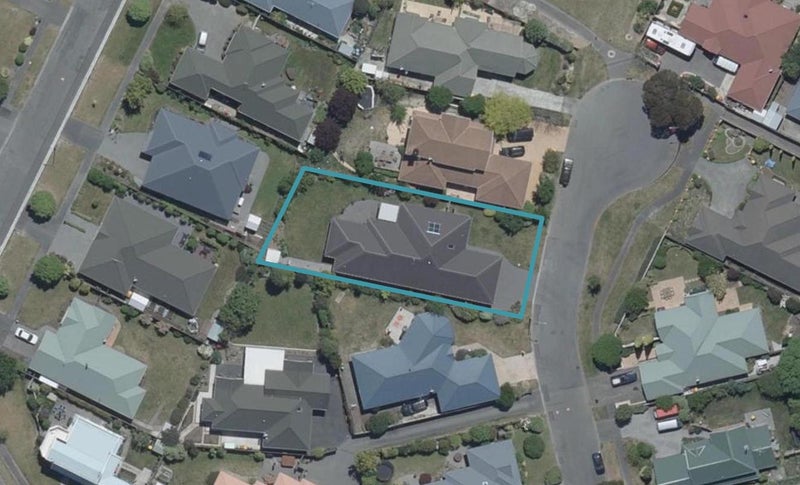 15 Wisteria Place, Parklands, Christchurch - Carousel 1