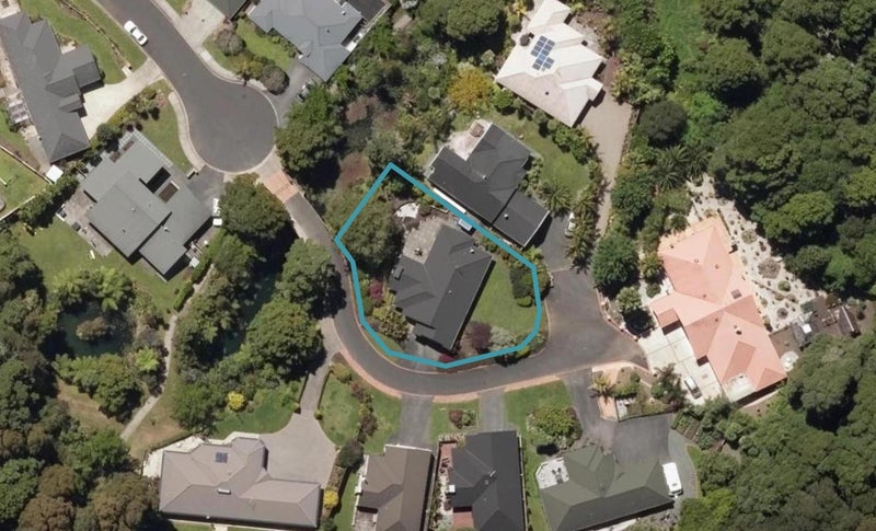 1 Tealmere Grove, Maunu, Whangarei - Carousel 1