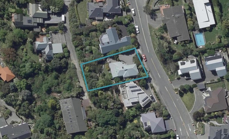 98 Cannon Hill Crescent, Mount Pleasant, Christchurch - Carousel 1