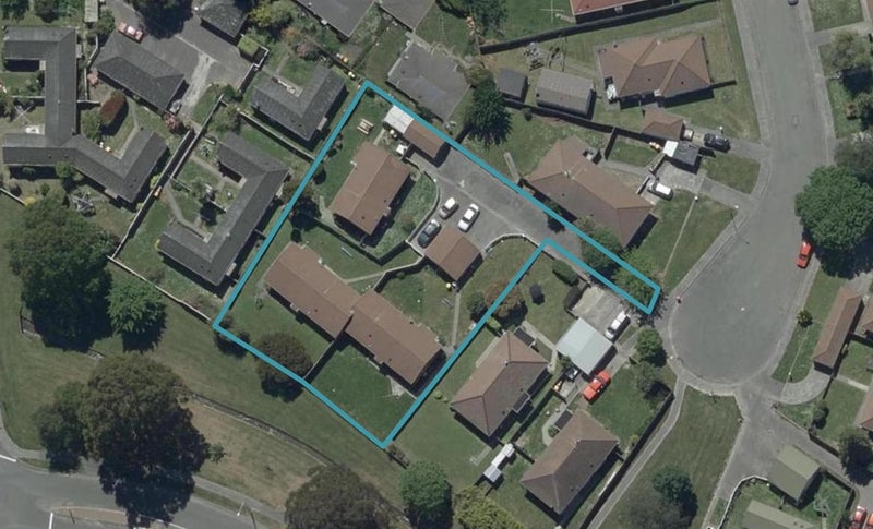 22 Laramie Place, Broomfield, Christchurch - Carousel 1