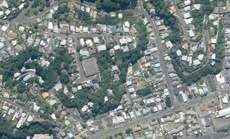 12 Paradise Road, Napier South, Napier - Carousel 1