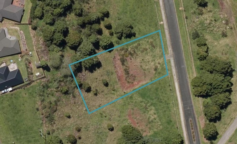 19 Catherin Servant Close, Maunu, Whangarei - Carousel 1