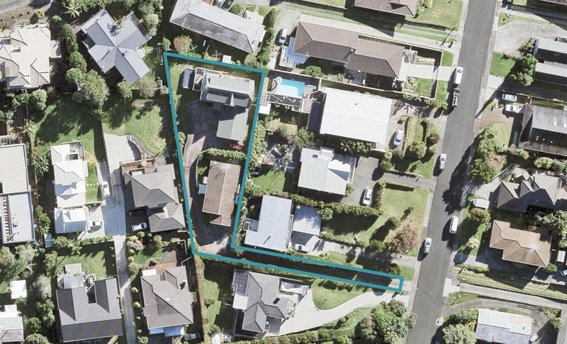 23 Rosario Crescent, Red Beach, Whangaparāoa - Carousel 1
