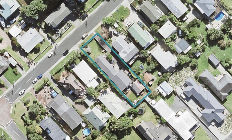 1/30 Mckenzie Avenue, Arkles Bay, Whangaparaoa - Carousel 1
