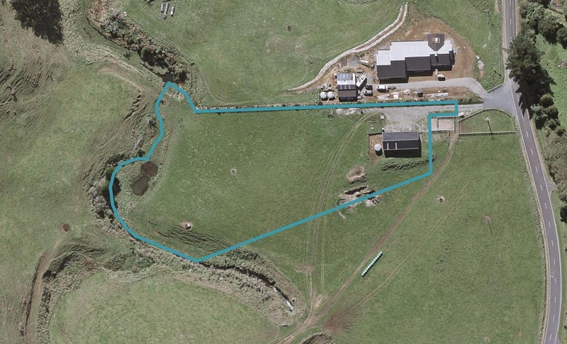 616 Carrington Road, Hurworth, New Plymouth - Carousel 1