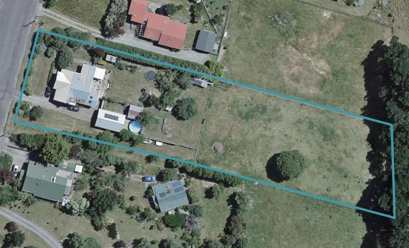 17 Donald Street, Featherston - Carousel 1