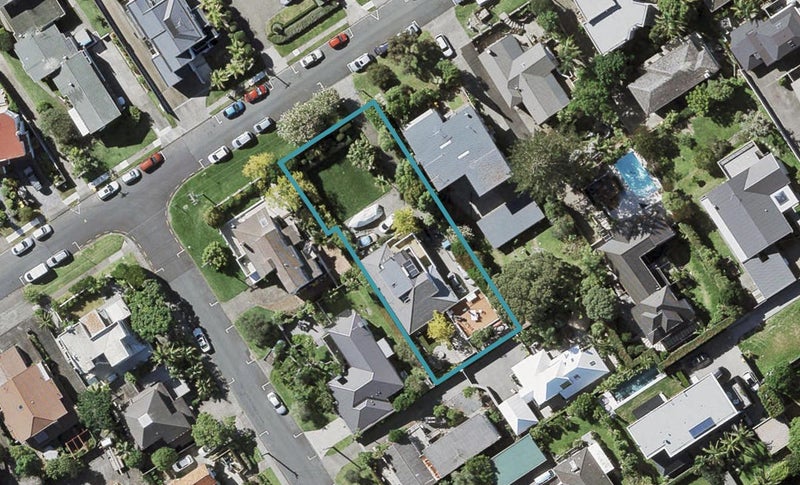 11 Park Avenue, Takapuna, Auckland - Carousel 1