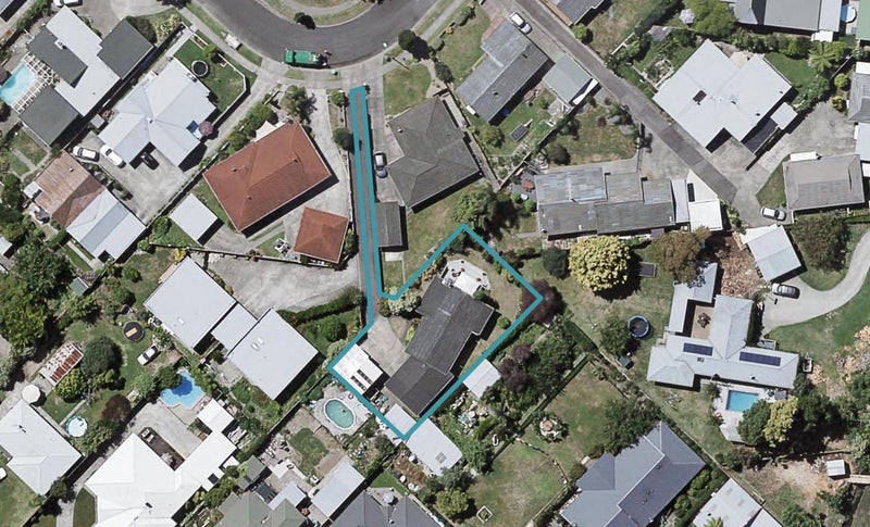 13 Laurent Place, Greenmeadows, Napier - Carousel 1