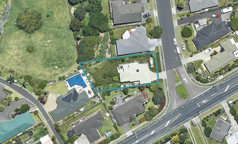 5 Sapphire Drive, Hairini, Tauranga - Carousel 1