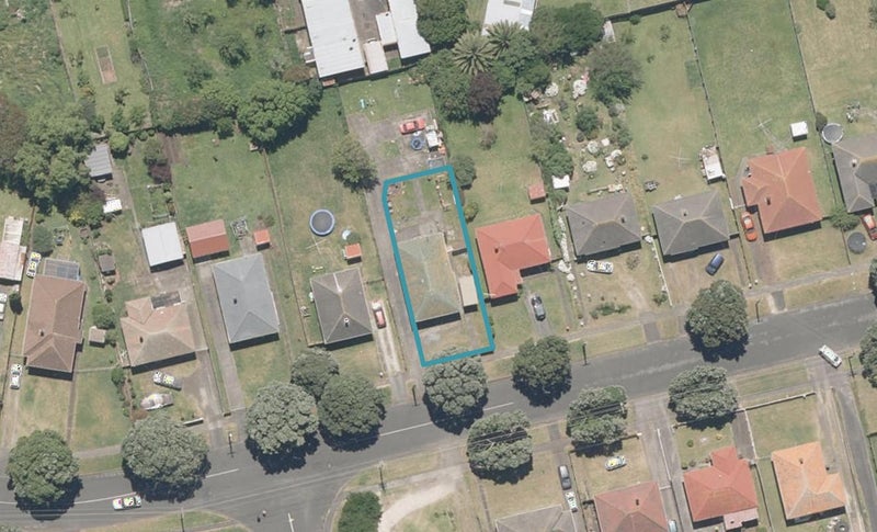 56 Harper Street, Gonville, Whanganui - Carousel 1