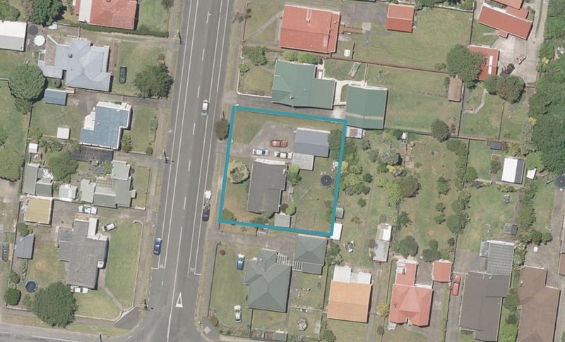 2B Abbot Street, Gonville, Whanganui - Carousel 1
