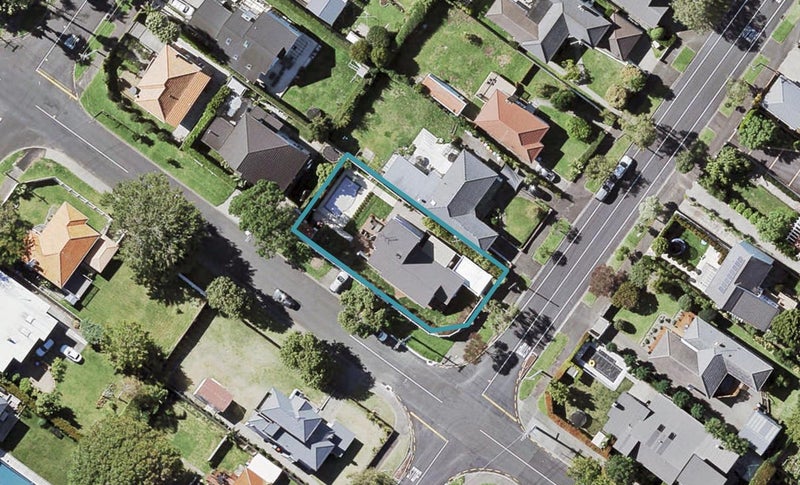 12 Chesterfield Avenue, Glendowie, Auckland - Carousel 1