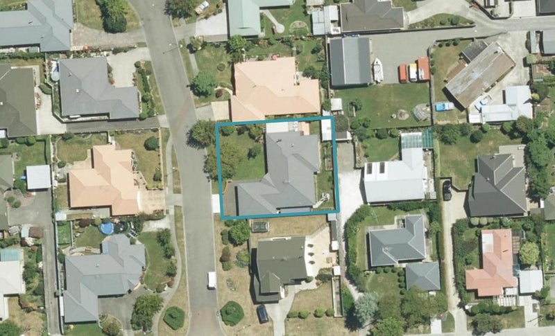 4 The Willows, Springlands, Blenheim - Carousel 1