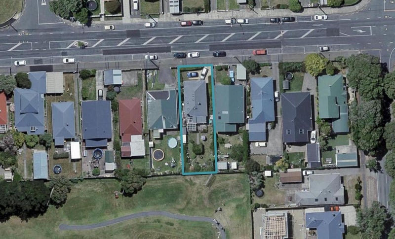 458 Broadway, Miramar, Wellington - Carousel 1