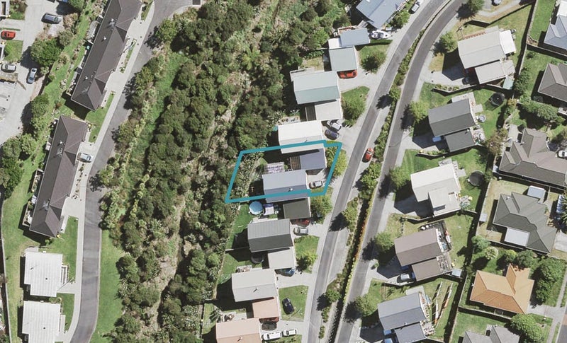 15 Pyramid Place, Glen Eden, Auckland - Carousel 1