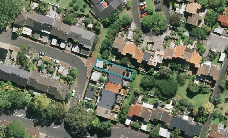 11 Grattan Place, Freemans Bay, Auckland - Carousel 1