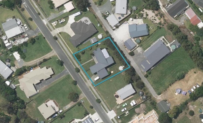 5 Kagan Avenue, Mangawhai - Carousel 1