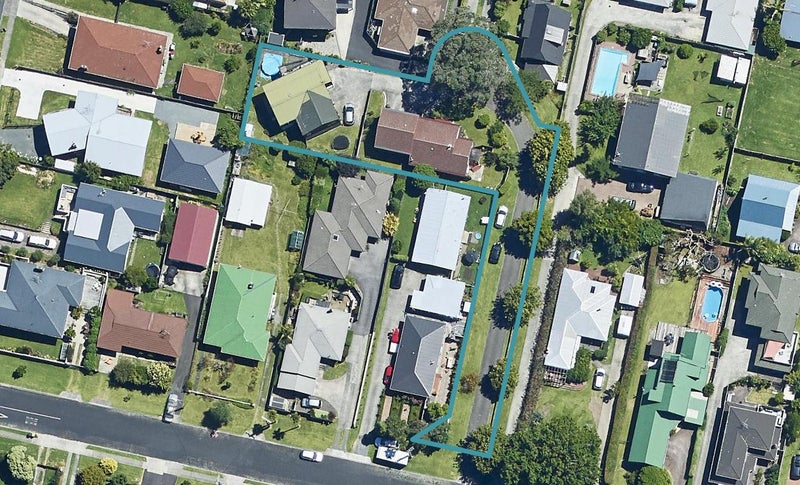1 Hunter Way, Otūmoetai, Tauranga - Carousel 1
