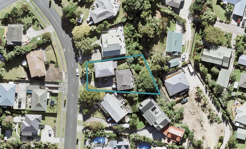 2/8 Polkinghorne Drive, Manly, Whangaparaoa - Carousel 1