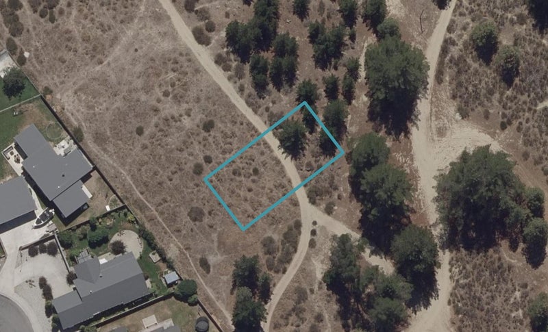 44 Henderson Drive, Alexandra, Alexandra - Carousel 1