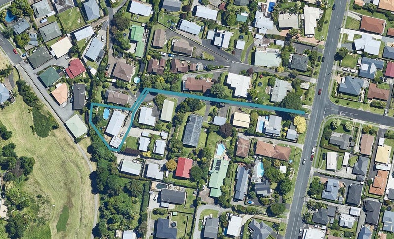8 Byron Way, Otumoetai, Tauranga - Carousel 1
